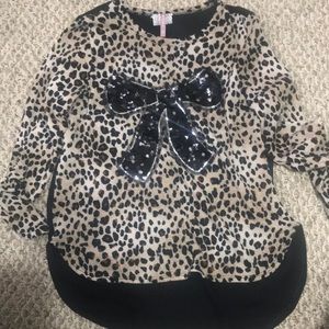 Women’s leopard blouse